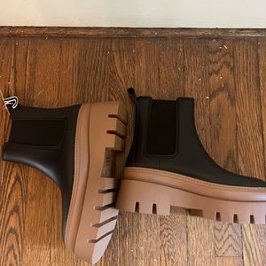 BRAND NEW Jeffrey Campbell Rain Boots - Rain Storm in Black/Honey